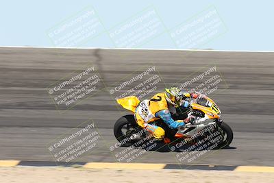 media/May-10-2025-Race Pace (Sat) [[db32fef2da]]/Vested/3-Bowl Set 1 (9am)/